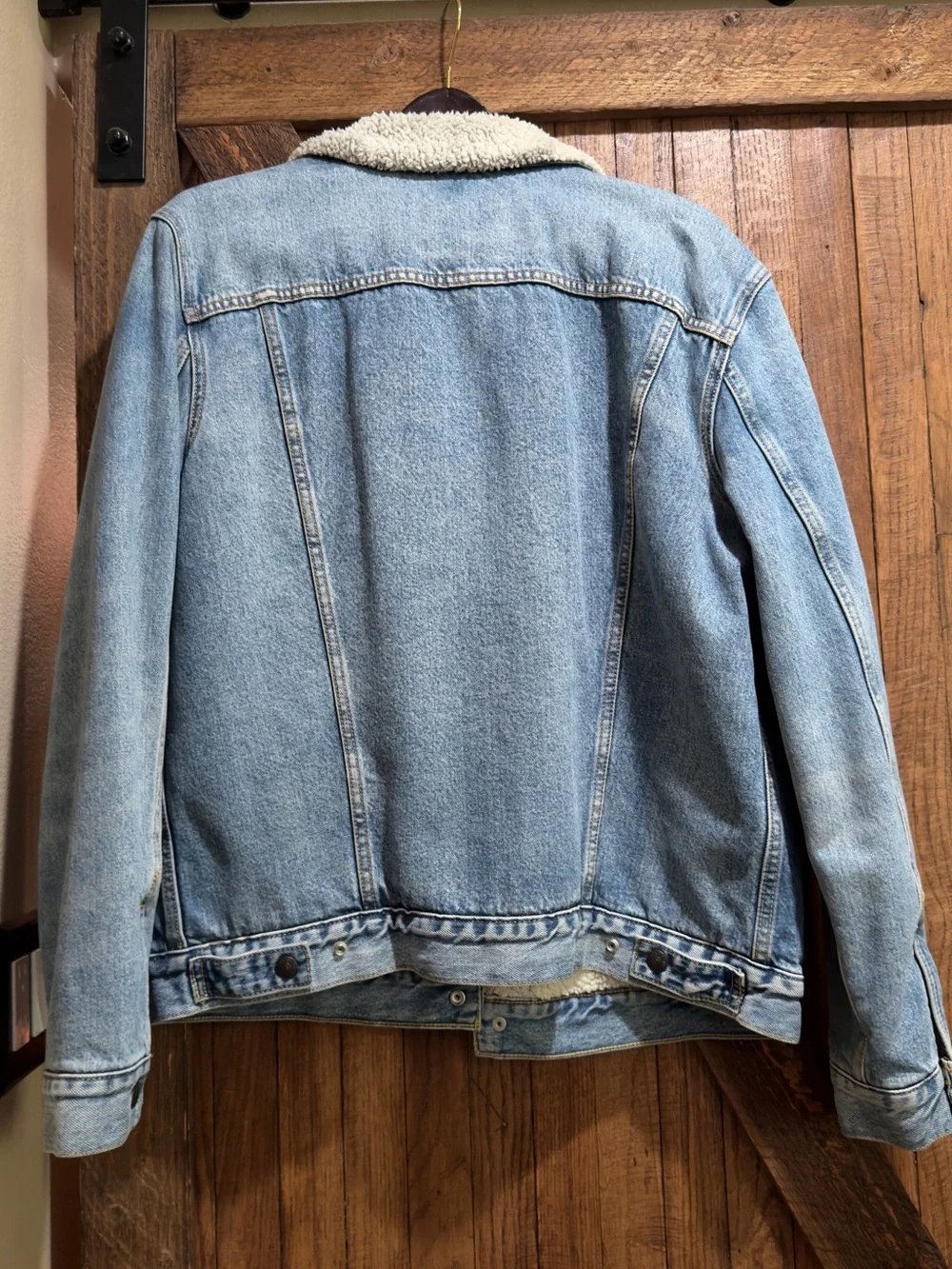 Levi's Light Blue Denim Sherpa-Lined Trucker Jacket with Cream Collar